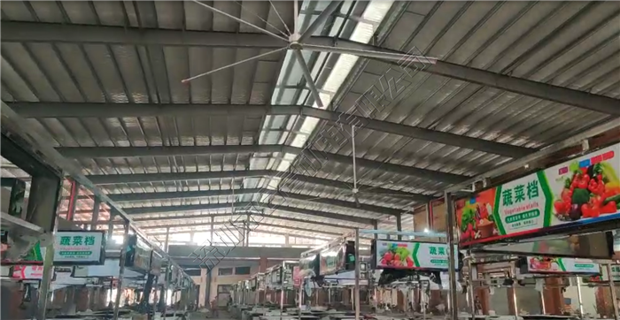 工業(yè)大風扇降溫案例